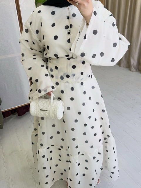 طقم منقط