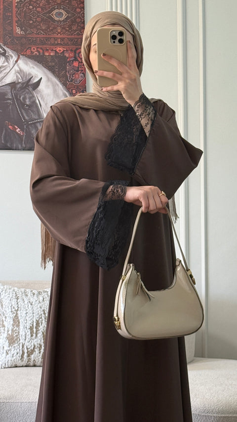 عباية دانتيل