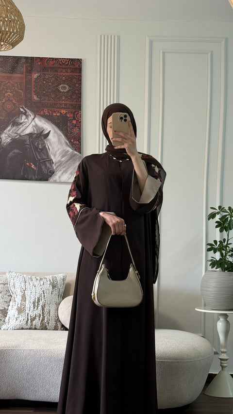 عباية الورد