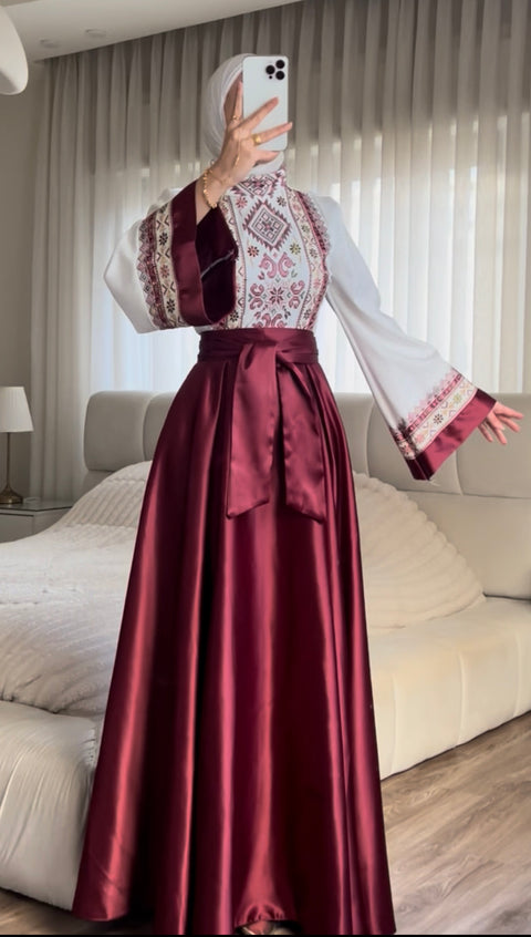فستان مكس تطريز