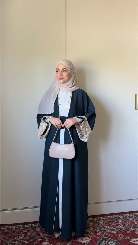 عباية ايد مزركش