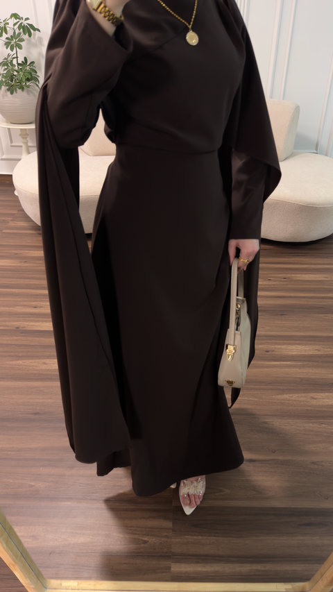 فستان أجنحة