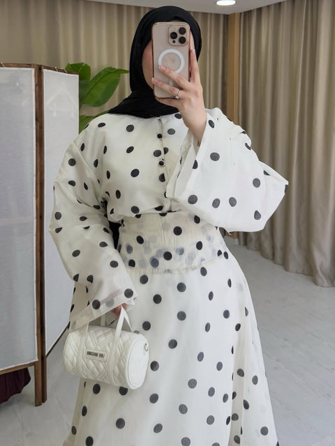 طقم منقط